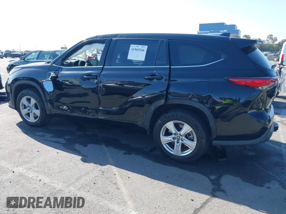 2021 Toyota Highlander L with VIN 5TDCZRAH0MS073013, listed as a IAAI auction lot 41969266 with 64,209 mi miles and . Bid and sale history available at DreamBid. Image 13.