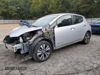 2015 Nissan LEAF SV with VIN 1N4AZ0CP3FC318436, listed as a Copart auction lot 70855893 with 65,101 mi miles. Bid and sale history available at carsss.com. Image 1.