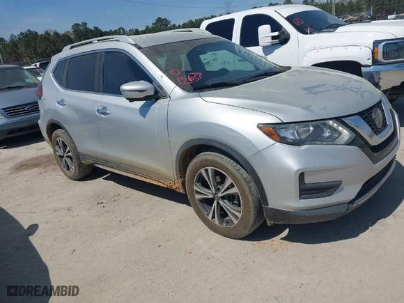 2019 Nissan Rogue SL with VIN 5N1AT2MT8KC761268, listed as a IAAI auction lot 41833181 with 108,687 mi miles. Bid and sale history available at carsss.com. Image 1.