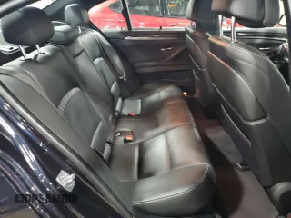 2014 BMW 5 Series 535i xDrive с VIN WBA5B3C55ED293156, выставлен на аукционе Copart как лот 57638825 с пробегом 98 438 миль миль и Списание • Salvage title. История ставок и продаж доступна на DreamBid. Изображение 10.