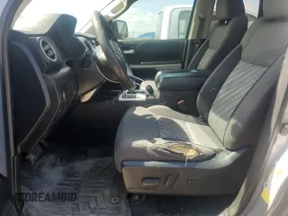 2020 Toyota Tundra 2WD SR with VIN 5TFRY5F16LX268608, listed as a Copart auction lot 74357304 with 0 mi miles and Non Repairable. Bid and sale history available at carsss.com. Image 7.