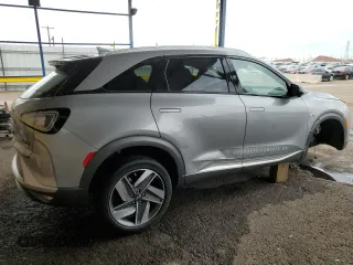 2021 Hyundai NEXO Limited with VIN KM8J84A64MU017143, listed as a Copart auction lot 50567955 with 61,585 mi miles and Clean Title. Bid and sale history available at DreamBid. Image 3.