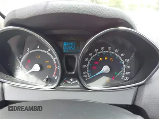 2018 Ford Fiesta SE z VIN 3FADP4BJ1JM132084, wystawiony jako IAAI lot #42296074 z przebiegiem 62 852 mil mil oraz . Historia ofert i sprzedaży dostępna na DreamBid. Obrazek 7.