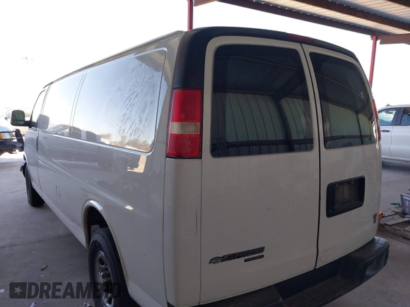 2016 Chevrolet Express Cargo Van with VIN 1GCWGBFF9G1260298, listed as a IAAI auction lot 41695976 with 375,350 mi miles. Bid and sale history available at carsss.com. Image 3.
