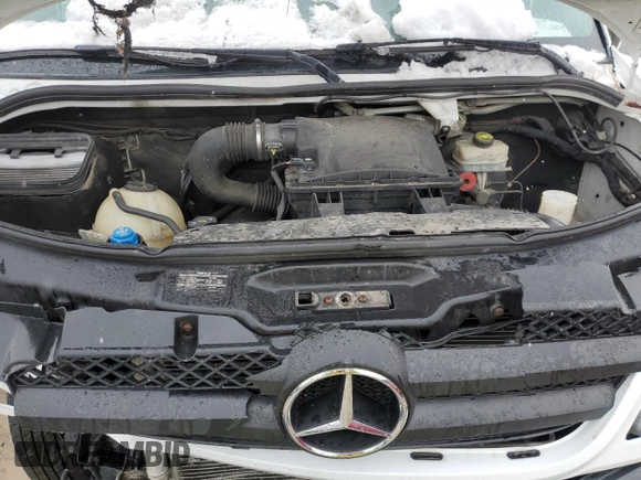 2011 Mercedes-Benz Sprinter with VIN WD3PF4CD0B5588033, listed as a Copart auction lot 45869255 with 241,977 mi miles and Salvage Title. Bid and sale history available at DreamBid. Image 12.