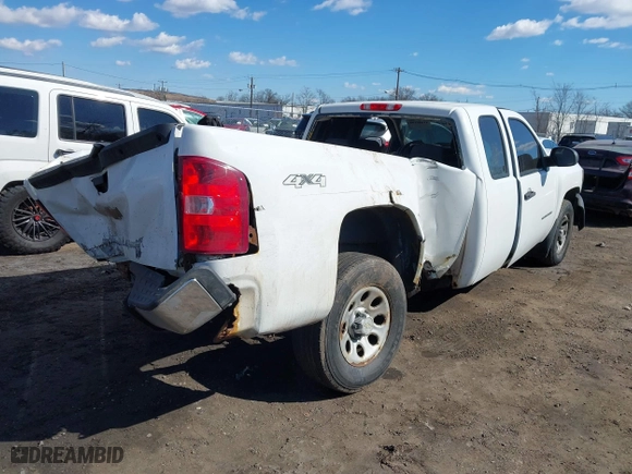 2011 Chevrolet Silverado 1500 Work Truck with VIN 1GCRKPE03BZ421275, listed as a IAAI auction lot 41688168 with 68,289 mi miles. Bid and sale history available at carsss.com. Image 4.