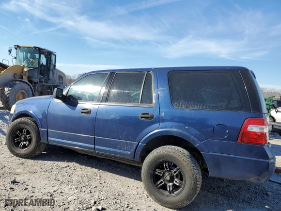 2009 Ford Expedition SSV with VIN 1FMFU16579EB04150, listed as a Copart auction lot 88463295 with 277,821 mi miles and Salvage Title. Bid and sale history available at carsss.com. Image 2.