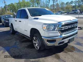 2019 Ram 1500 Tradesman z VIN 1C6RRECT8KN604344, wystawiony jako IAAI lot #41889504 z przebiegiem 123 773 mil mil oraz . Historia ofert i sprzedaży dostępna na DreamBid. Obrazek 1.