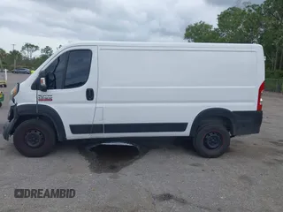 2017 Ram ProMaster Cargo z VIN 3C6TRVAG9HE546267, wystawiony jako IAAI lot #42180933 z przebiegiem 78 805 mil mil oraz . Historia ofert i sprzedaży dostępna na DreamBid. Obrazek 15.