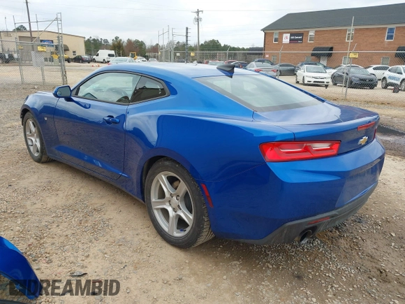 2017 Chevrolet Camaro 1LT z VIN 1G1FB1RX1H0144817, wystawiony jako IAAI lot #41609587 z przebiegiem 44 477 mil mil oraz . Historia ofert i sprzedaży dostępna na DreamBid. Obrazek 3.