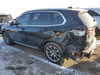 2019 BMW X5 xDrive40i with VIN 5UXCR6C56KLK81735, listed as a Copart auction lot 71709152 with 31,864 mi miles. Bid and sale history available at carsss.com. Image 2.