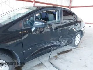 2015 Honda Civic LX with VIN 19XFB2F54FE203055, listed as a IAAI auction lot 40607290 with 206,136 mi miles and . Bid and sale history available at DreamBid. Image 6.