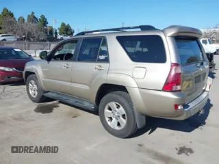 2005 Toyota 4Runner SR5 z VIN JTEZU14RX50057755, wystawiony jako IAAI lot #41679681 z przebiegiem 308 114 mil mil oraz . Historia ofert i sprzedaży dostępna na DreamBid. Obrazek 3.