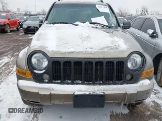 2006 Jeep Liberty Limited with VIN 1J4GL58K86W238011, listed as a IAAI auction lot 41612952 with 161,705 mi miles. Bid and sale history available at carsss.com. Image 14.