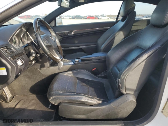 2011 Mercedes-Benz E-Class E 550 with VIN WDDKJ7CBXBF077136, listed as a Copart auction lot 83542054 with 125,274 mi miles and Salvage Title. Bid and sale history available at carsss.com. Image 7.