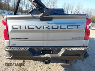 2025 Chevrolet Silverado 1500 with VIN 3GCPKCEK4SG161597, listed as a IAAI auction lot 41833048 with 852 mi miles and . Bid and sale history available at DreamBid. Image 17.