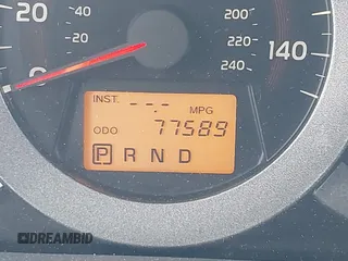2010 Toyota RAV4 Limited z VIN JTMYK4DV0AD004537, wystawiony jako IAAI lot #40428467 z przebiegiem 77 589 mil mil oraz . Historia ofert i sprzedaży dostępna na DreamBid. Obrazek 16.