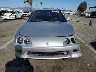 2000 Acura Integra LS z VIN JH4DB7658YS004335, wystawiony jako Copart lot #49858145 z przebiegiem 220 238 mil mil oraz Szkoda całkowita • Salvage title. Historia ofert i sprzedaży dostępna na DreamBid. Obrazek 5.