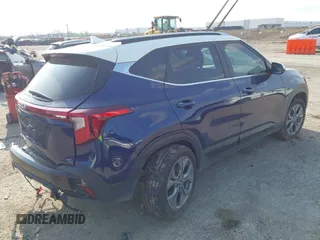 2024 Kia Seltos S z VIN KNDEU2AAXR7552820, wystawiony jako IAAI lot #41914456 z przebiegiem 38 445 mil mil oraz . Historia ofert i sprzedaży dostępna na DreamBid. Obrazek 4.