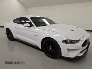 2021 Ford Mustang GT z VIN 1FA6P8CF2M5122054, wystawiony jako Copart lot #53919925 z przebiegiem 56 936 mil mil oraz Tytuł czysty. Historia ofert i sprzedaży dostępna na DreamBid. Obrazek 4.