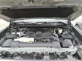 2024 Toyota Tundra 1794 Edition with VIN 5TFMA5DB3RX172812, listed as a Copart auction lot 76068904 with 15,643 mi miles and Clean title. Bid and sale history available at DreamBid. Image 11.