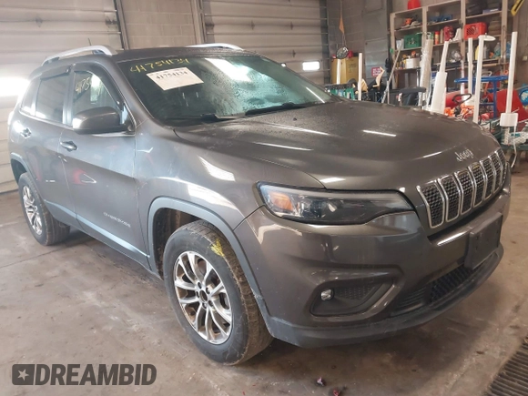 2019 Jeep Cherokee Latitude Plus with VIN 1C4PJMLB1KD139940, listed as a IAAI auction lot 41754134 with 113,237 mi miles. Bid and sale history available at carsss.com. Image 1.