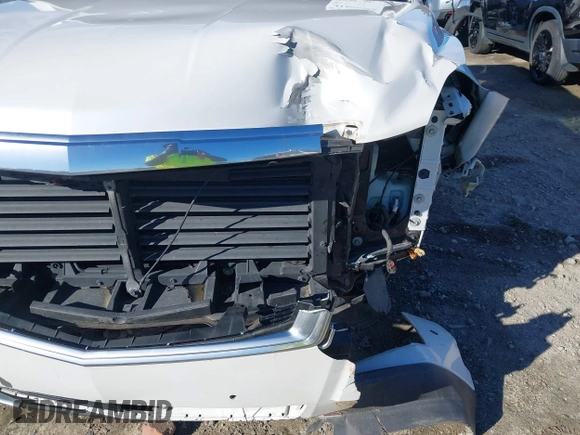 2017 Cadillac Escalade Luxury z VIN 1GYS3BKJ0HR184679, wystawiony jako IAAI lot #41690198 z przebiegiem 116 512 mil mil oraz . Historia ofert i sprzedaży dostępna na DreamBid. Obrazek 22.