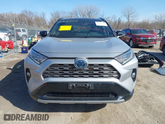 2021 Toyota RAV4 Hybrid XSE with VIN 2T3E6RFV3MW006825, listed as a IAAI auction lot 41787718 with 45,979 mi miles. Bid and sale history available at carsss.com. Image 12.