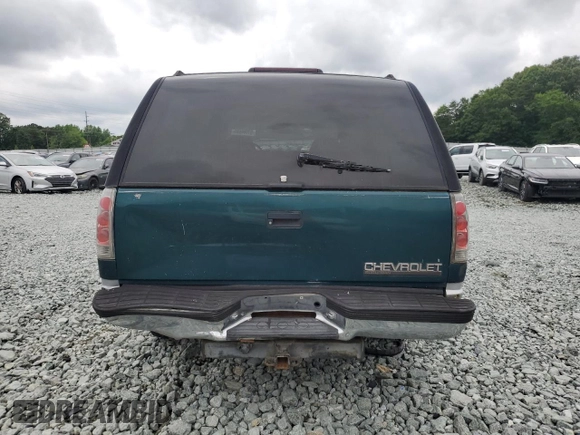 1995 Chevrolet Suburban with VIN 1GNGK16FXSJ380916, listed as a Copart auction lot 57666685 with 269,323 mi miles and Salvage title. Bid and sale history available at DreamBid. Image 6.
