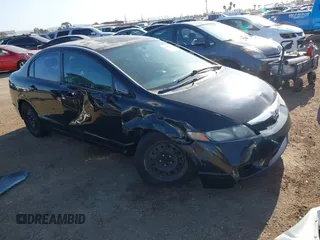 2009 Honda Civic LX z VIN 19XFA16519E036686, wystawiony jako IAAI lot #41856353 z przebiegiem 198 407 mil mil oraz . Historia ofert i sprzedaży dostępna na DreamBid. Obrazek 1.