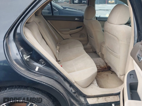 2007 Honda Accord LX with VIN 3HGCM564X7G708031, listed as a IAAI auction lot 42484887 with 572,788 mi miles and . Bid and sale history available at DreamBid. Image 8.