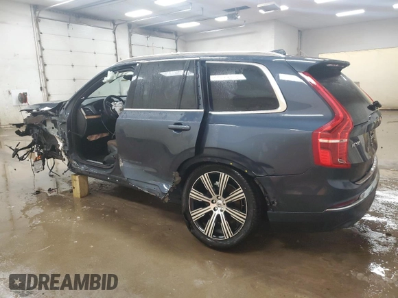 2025 Volvo XC90 Plus with VIN YV4062PE1S1290478, listed as a Copart auction lot 87835175 with 670 mi miles and Non Repairable. Bid and sale history available at DreamBid. Image 2.
