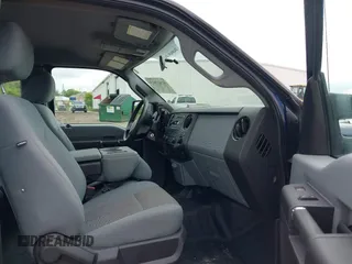 2012 Ford F-250 XL z VIN 1FT7X2B66CEB37698, wystawiony jako IAAI lot #42427035 z przebiegiem 269 696 mil mil oraz . Historia ofert i sprzedaży dostępna na DreamBid. Obrazek 5.