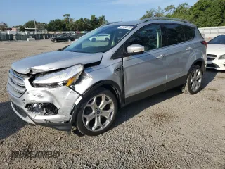 2019 Ford Escape Titanium z VIN 1FMCU9J92KUA78127, wystawiony jako Copart lot #58488255 z przebiegiem 82 956 mil mil oraz Nie do naprawy • Non repairable. Historia ofert i sprzedaży dostępna na DreamBid. Obrazek 1.