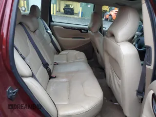2002 Volvo V70 with VIN YV1SW58D022237035, listed as a Copart auction lot 80533054 with 235,088 mi miles and Clean Title. Bid and sale history available at carsss.com. Image 10.