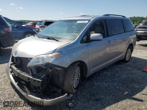 2016 Toyota Sienna XLE с VIN 5TDYK3DC9GS718138, выставлен на аукционе Copart как лот 57137635 с пробегом 105 384 миль миль и Списание • Salvage title. История ставок и продаж доступна на DreamBid. Изображение 1.