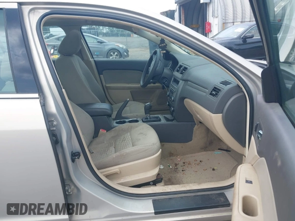 2010 Ford Fusion SE with VIN 3FAHP0HA4AR413882, listed as a IAAI auction lot 42447529 with 81,100 mi miles and . Bid and sale history available at DreamBid. Image 5.