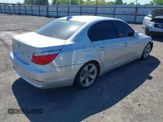 2008 BMW 5 Series 528i with VIN WBANU53598CT03171, listed as a IAAI auction lot 42086762 with 185,630 mi miles and . Bid and sale history available at carsss.com. Image 4.