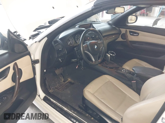 2012 BMW 1 Series 128i с VIN WBAUL7C50CVM82479, выставлен на аукционе IAAI как лот 42447894 с пробегом 166 093 миль миль и . История ставок и продаж доступна на DreamBid. Изображение 16.