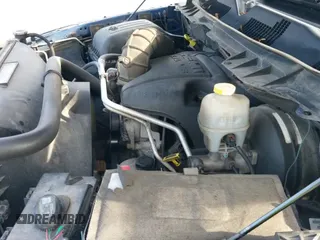 2011 Ram 1500 SLT z VIN 1D7RV1GT6BS503964, wystawiony jako IAAI lot #41468749 z przebiegiem 176 530 mil mil oraz . Historia ofert i sprzedaży dostępna na DreamBid. Obrazek 23.