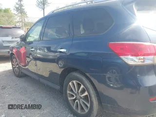 2015 Nissan Pathfinder SL with VIN 5N1AR2MN2FC670289, listed as a IAAI auction lot 42026083 with 153,933 mi miles and . Bid and sale history available at DreamBid. Image 6.