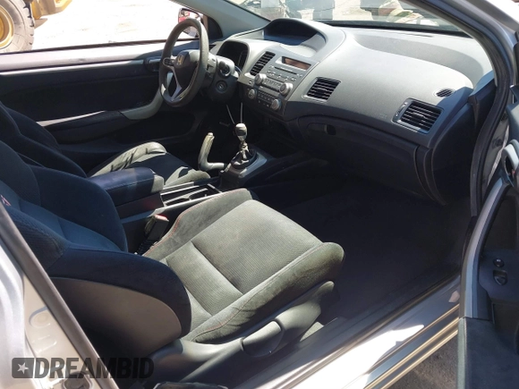 2008 Honda Civic Cpe Si with VIN 2HGFG21578H704670, listed as a IAAI auction lot 41858703 with 152,193 mi miles. Bid and sale history available at carsss.com. Image 5.