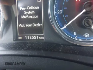 2017 Toyota Corolla L с VIN 5YFBURHEXHP607459, выставлен на аукционе IAAI как лот 42002669 с пробегом 112 551 миль миль и . История ставок и продаж доступна на DreamBid. Изображение 15.