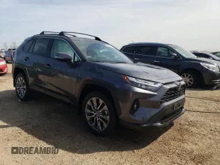 2023 Toyota RAV4 XLE Premium z VIN 2T3A1RFV3PC346205, wystawiony jako Copart lot #53390755 z przebiegiem 30 224 mil mil oraz Szkoda całkowita • Salvage title. Historia ofert i sprzedaży dostępna na DreamBid. Obrazek 4.