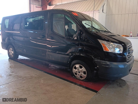 2018 Ford Transit Passenger Wagon XL with VIN 1FBZX2YG9JKA79775, listed as a Copart auction lot 60044743 with 57,404 mi miles and Salvage Title. Bid and sale history available at carsss.com. Image 4.