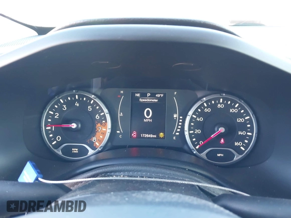 2015 Jeep Renegade Sport with VIN ZACCJBAT9FPB33860, listed as a IAAI auction lot 41406271 with 172,649 mi miles and . Bid and sale history available at DreamBid. Image 7.