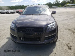 2015 Audi Q7 Premium Plus with VIN WA1LGAFEXFD019247, listed as a Copart auction lot 56063245 with 183,825 mi miles and Clean Title. Bid and sale history available at DreamBid. Image 5.