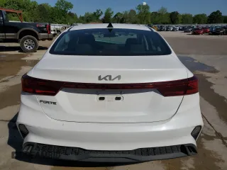 2024 Kia Forte LXS with VIN 3KPF24AD1RE771827, listed as a Copart auction lot 52141875 with 29,648 mi miles and Non Repairable. Bid and sale history available at carsss.com. Image 6.