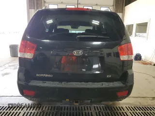 2009 Kia Borrego EX with VIN KNDJH741595038168, listed as a Copart auction lot 69238054 with 151,586 mi miles and Clean Title. Bid and sale history available at carsss.com. Image 6.