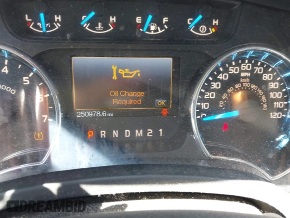 2014 Ford F-150 XL with VIN 1FTEW1CMXEFA32757, listed as a IAAI auction lot 41896026 with 250,978 mi miles. Bid and sale history available at carsss.com. Image 7.